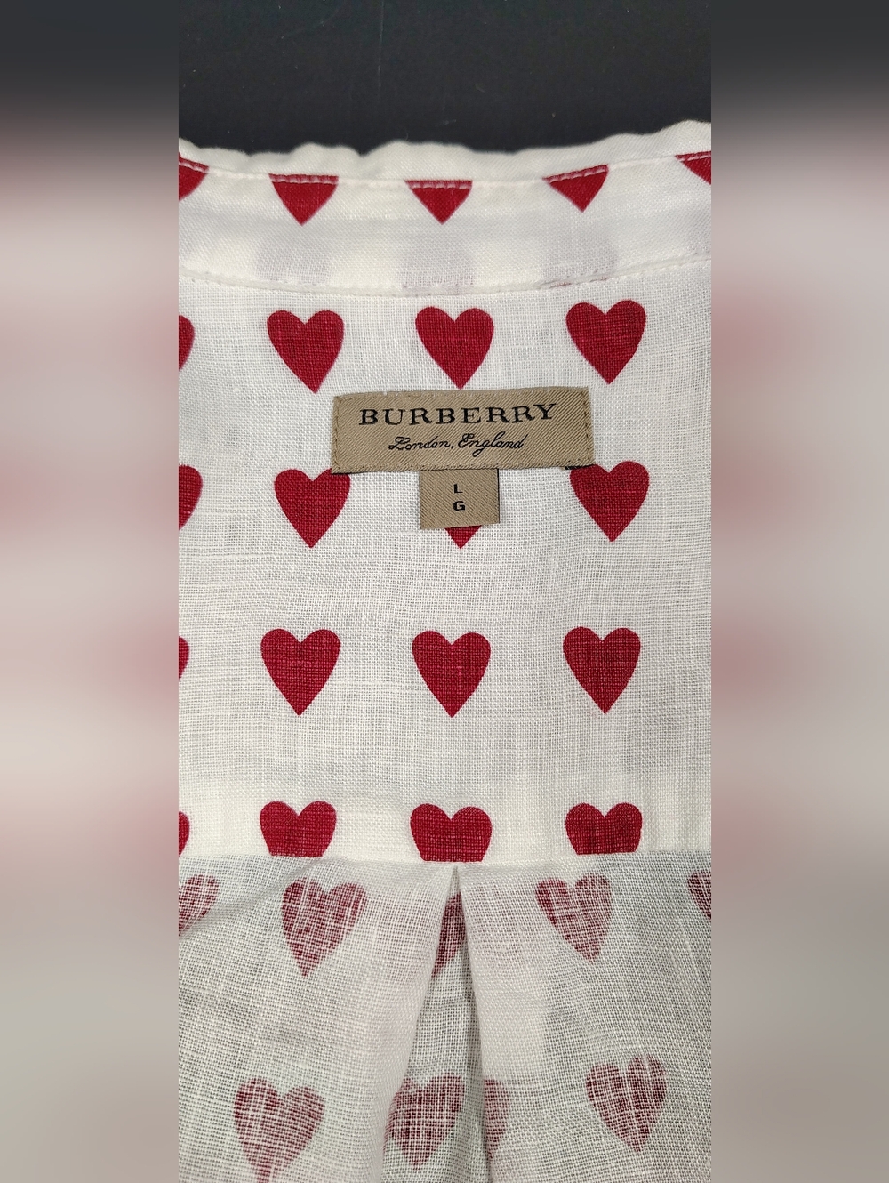 Burberry London Red Heart Print Linen Shirt Sz Large - Picture 14 of 16
